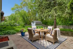 940 French Dr, Mundelein, IL 60060 - Photo 47
