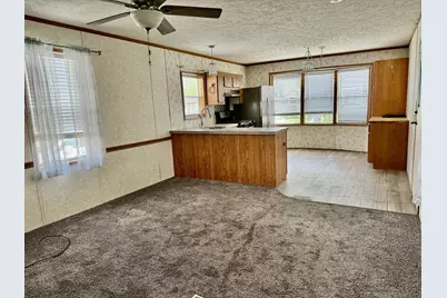 2705 St Vincents Avenue #2, Lasalle, IL 61301 - Photo 5