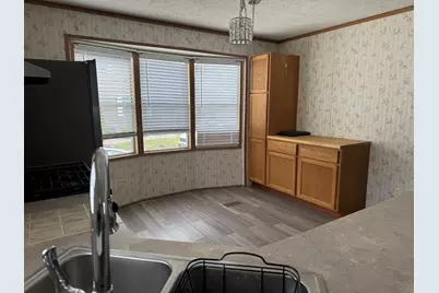 2705 St Vincents Avenue #2, Lasalle, IL 61301 - Photo 7