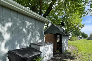 301 Elm St, Cedar Point, IL 61316 - Photo 11