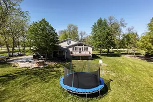 10690 E 1700 N Rd, Pontiac, IL 61764 - Photo 19