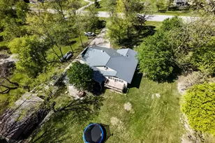 10690 E 1700 N Rd, Pontiac, IL 61764 - Photo 5