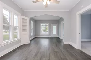 125 E Jackson St, Cullom, IL 60929 - Photo 7