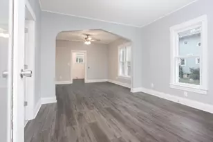 125 E Jackson St, Cullom, IL 60929 - Photo 9
