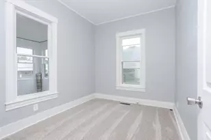125 E Jackson St, Cullom, IL 60929 - Photo 9