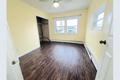 7807 Parkside Avenue, Burbank, IL 60459 - Photo 13