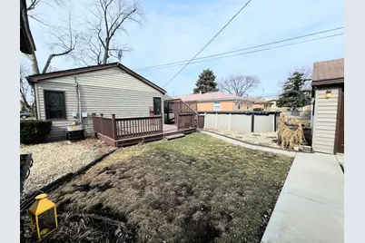 7807 Parkside Avenue, Burbank, IL 60459 - Photo 21
