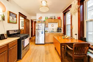 3243 N Hoyne Ave, Chicago, IL 60618 - Photo 5