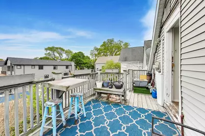 3243 N Hoyne Avenue, Chicago, IL 60618 - Photo 37
