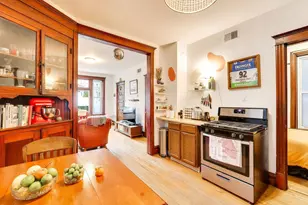 3243 N Hoyne Ave, Chicago, IL 60618 - Photo 7