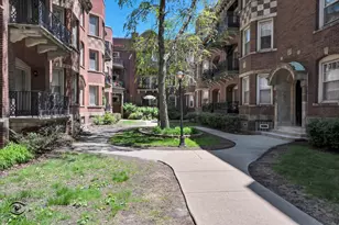 5335 S Harper Ave, Chicago, IL 60615 - Photo 3