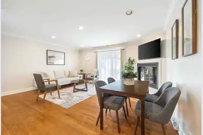 408 N Windsor Drive, Arlington Heights, IL 60004 - Photo 3