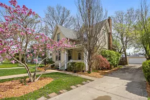 622 N Ridgeland Ave, Oak Park, IL 60302 - Photo 3