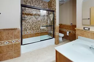 406 Alyssa St, Plano, IL 60545 - Photo 13