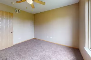 406 Alyssa St, Plano, IL 60545 - Photo 7