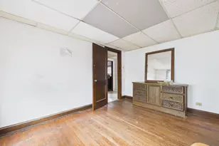 1036 22nd Ave, Bellwood, IL 60104 - Photo 9