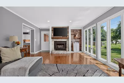 1402 Maplewood Drive, Normal, IL 61761 - Photo 17