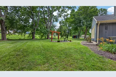 1402 Maplewood Drive, Normal, IL 61761 - Photo 55