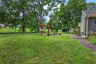 1402 Maplewood Dr, Normal, IL 61761 - Photo 55