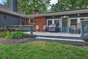 1402 Maplewood Dr, Normal, IL 61761 - Photo 51