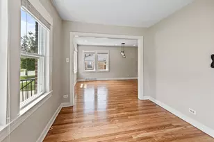 948 N Salem Ave, Arlington Heights, IL 60004 - Photo 9