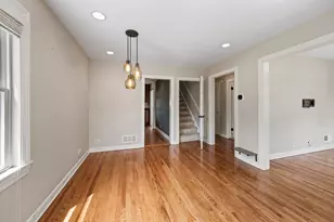948 N Salem Ave, Arlington Heights, IL 60004 - Photo 7