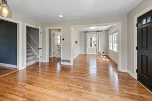 948 N Salem Ave, Arlington Heights, IL 60004 - Photo 3