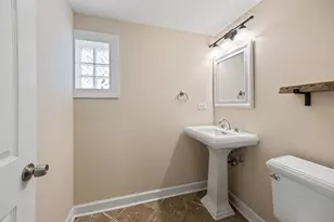 948 N Salem Ave, Arlington Heights, IL 60004 - Photo 25