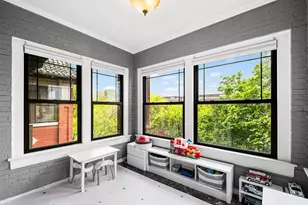 1140 E Hyde Park Blvd, Chicago, IL 60615 - Photo 9