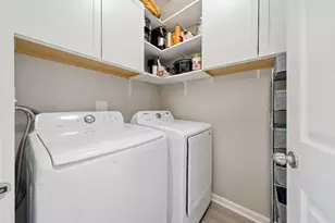 8992 Disbrow St, Huntley, IL 60142 - Photo 13