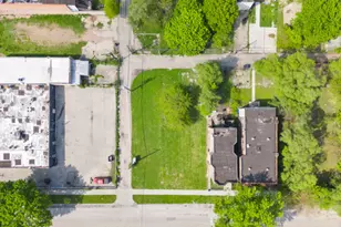 738 W 54th Pl, Chicago, IL 60609 - Photo 1