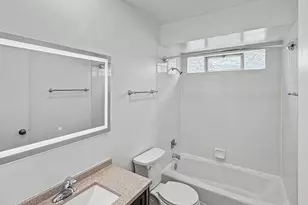 1134 Chalet Dr, Darien, IL 60561 - Photo 5