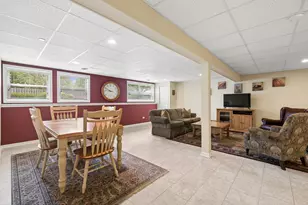 6275 Doral Dr, Gurnee, IL 60031 - Photo 17