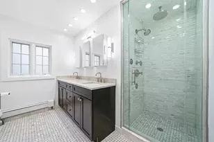 2545 W Lunt Ave, Chicago, IL 60645 - Photo 7