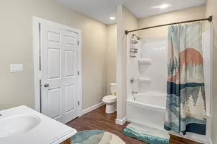 922 E Shawnee St, Freeport, IL 61032 - Photo 17