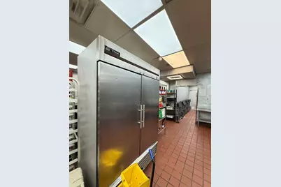 2309 W Devon Avenue, Chicago, IL 60659 - Photo 33