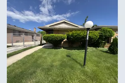 9633 S Princeton Avenue, Chicago, IL 60628 - Photo 1
