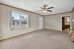 199 E Wilson Ave, Machesney Park, IL 61115 - Photo 5