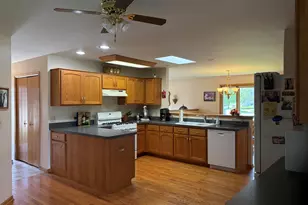16404 Shawnee Dr, Lockport, IL 60441 - Photo 5