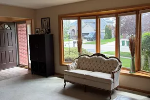 16404 Shawnee Dr, Lockport, IL 60441 - Photo 3
