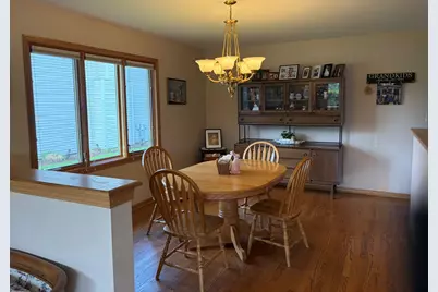 16404 Shawnee Drive, Lockport, IL 60441 - Photo 9