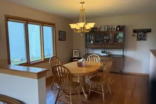 16404 Shawnee Dr, Lockport, IL 60441 - Photo 9