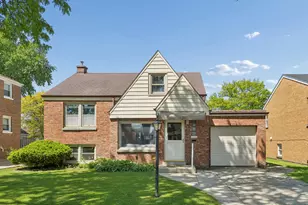 1800 Buckingham Ave, Westchester, IL 60154 - Photo 1