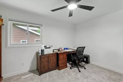 518 E South Court Street, Chatsworth, IL 60921 - Photo 23