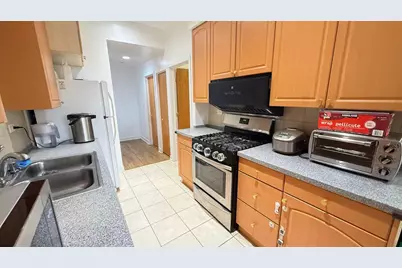 705 W 31st Street #2W, Chicago, IL 60616 - Photo 9