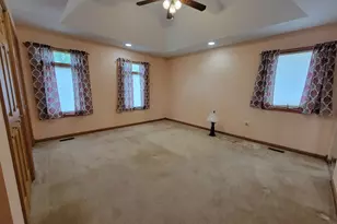 312 Kain St, Ottawa, IL 61350 - Photo 21