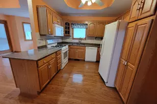 312 Kain St, Ottawa, IL 61350 - Photo 17