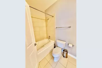 1138 W Washburne Avenue #1138, Chicago, IL 60608 - Photo 11