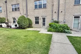 1138 W Washburne Ave, Chicago, IL 60608 - Photo 17