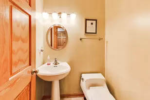 1784 Chestnut Ave, Glenview, IL 60025 - Photo 9